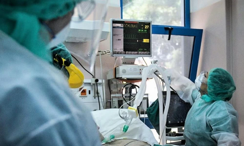 Κορονοϊός: 100 νέοι θάνατοι στη χώρα - 622 οι διασωληνωμένοι και 1.882 κρούσματα
